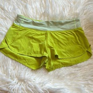 Lululemon Speed Up Short 2.5” Lined Size 6